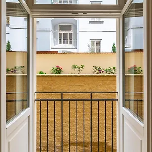 Petrin Tower شقة فندقية براغ