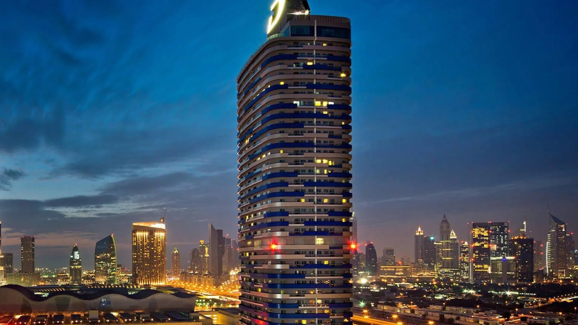 Damac Maison Mall Street location